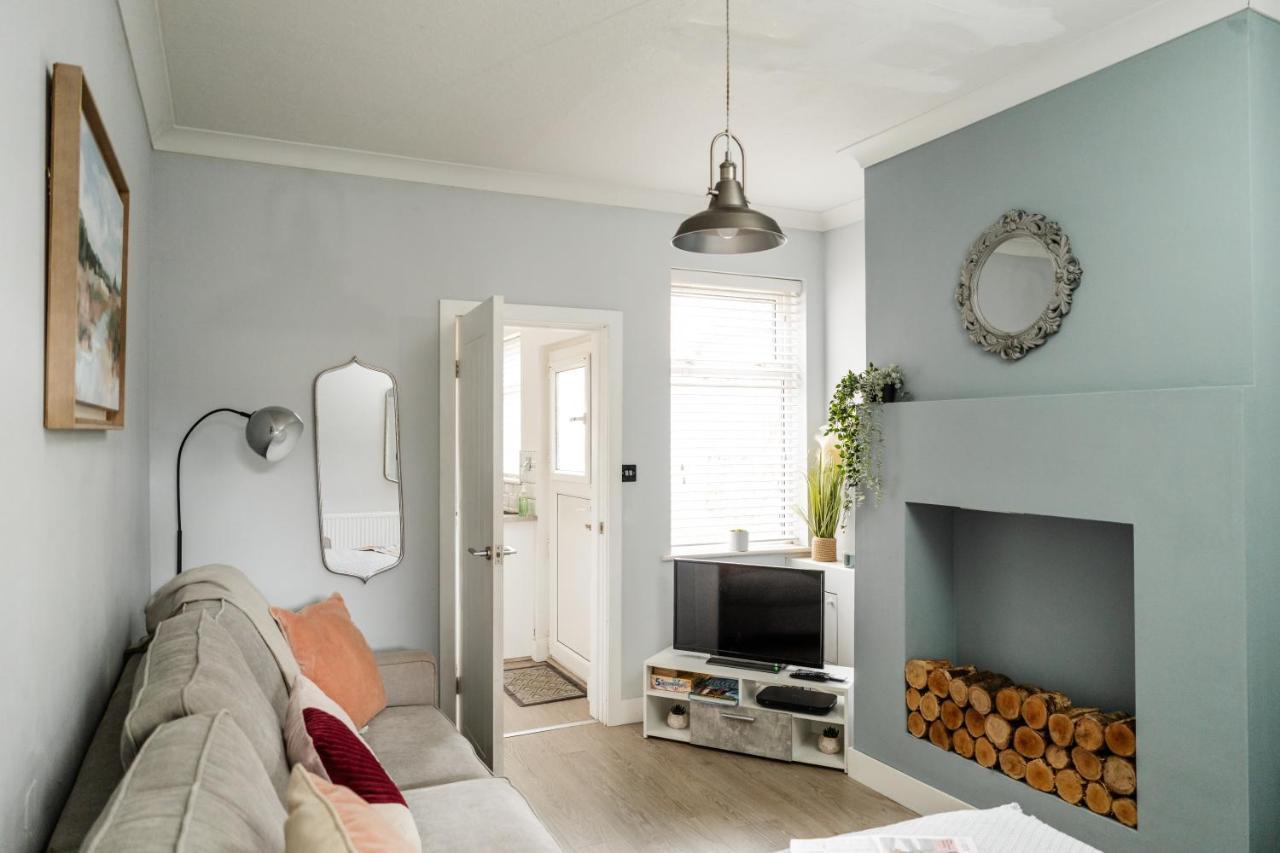 Churnet Valley Townhouse - Modern Cheadle House Villa Eksteriør billede