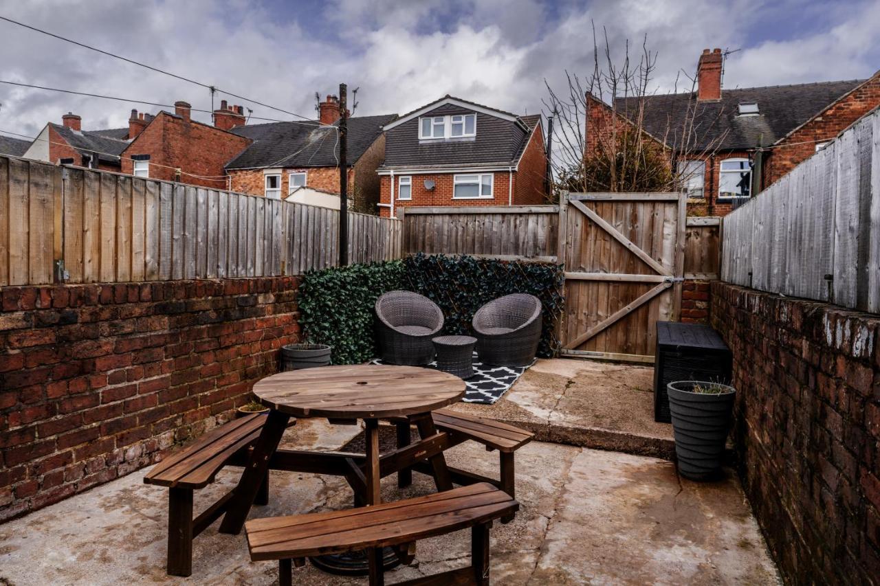 Churnet Valley Townhouse - Modern Cheadle House Villa Eksteriør billede